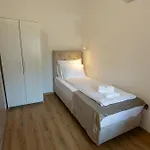 Oda ve Kahvaltı Adelsberg Postojna