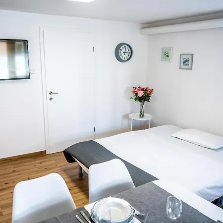 Bed & Breakfast Adelsberg Inn 3* Postojna
