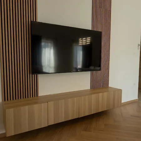 Apartma Adelsberg Inn