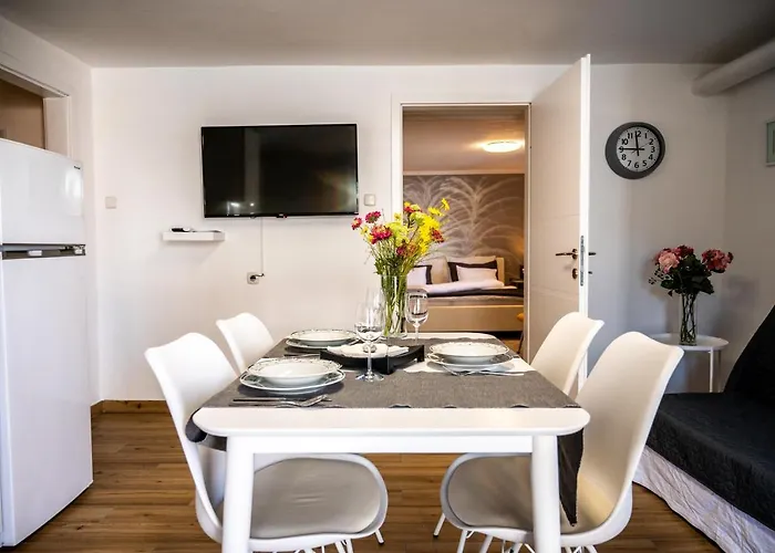 Bed & Breakfast Adelsberg Inn 3*