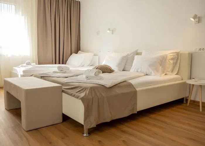 Bed & Breakfast Adelsberg 3*